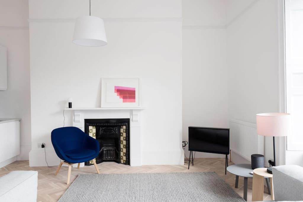 Spacious Georgian Pad - Free Parking - Walk To Bath Apartman Kültér fotó